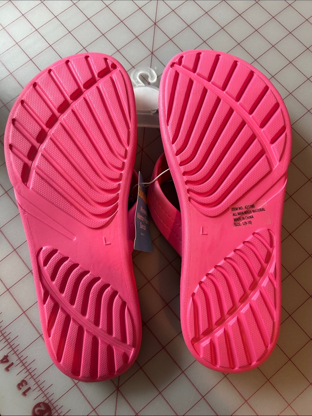 Sun & Sky Women's Hot Pink Foam Flip Flop Sandals - Picture 2 of 3